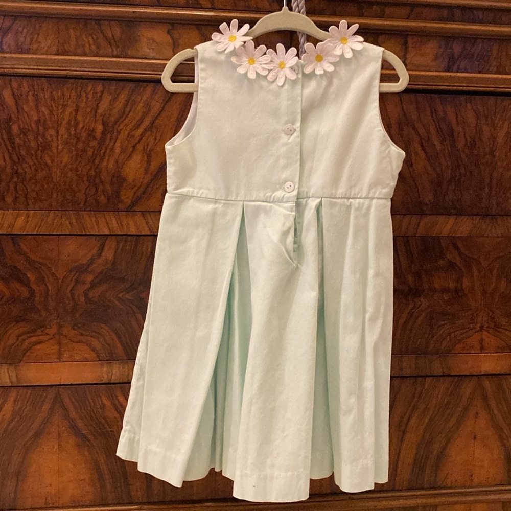 Dondolo mint green daisy dress, tag says 5 but definitely runs more like a 3/4 - Picture 2 of 6